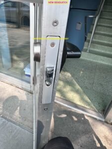 New deadlatch